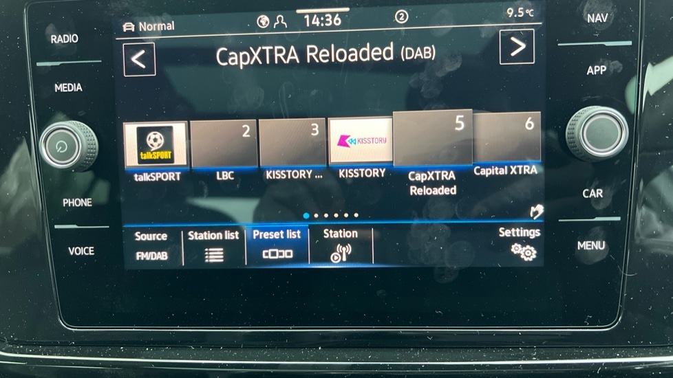 Used Volkswagen T-Roc 2025 for sale - 76872886: Photo 25