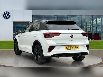 Used Volkswagen T-Roc 2025 for sale - 76872886: Photo