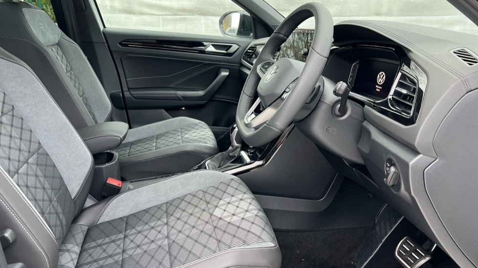 Used Volkswagen T-Roc 2025 for sale - 76872886: Photo 5