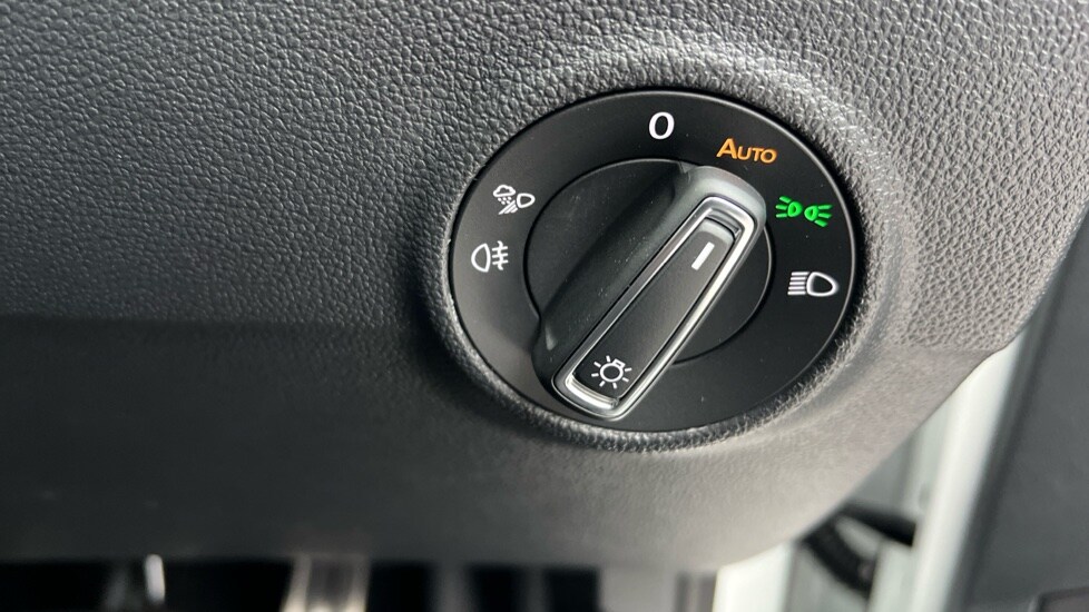 Used Volkswagen T-Roc 2025 for sale - 76872886: Photo 50