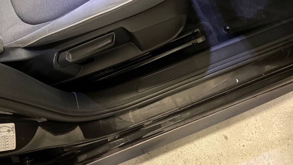 Used Volkswagen ID.3 2020 for sale - 77075802: Photo 40