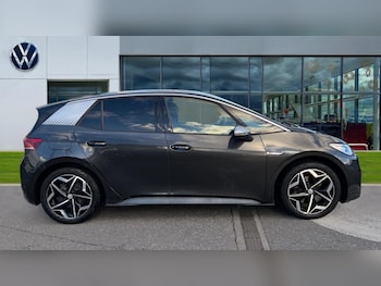 Used Volkswagen ID.3 2020 for sale - 77075802: Photo