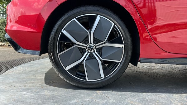 Used Volkswagen Golf 2025 for sale - 76172315: Photo 19