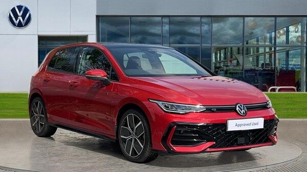 Used Volkswagen Golf 2025 for sale - 76172315: Photo 1