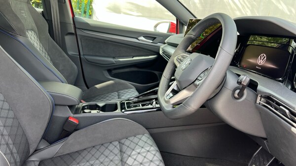 Used Volkswagen Golf 2025 for sale - 76172315: Photo 26