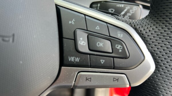 Used Volkswagen Golf 2025 for sale - 76172315: Photo 30