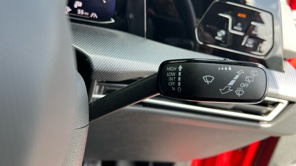 Used Volkswagen Golf 2025 for sale - 76172315: Photo 32