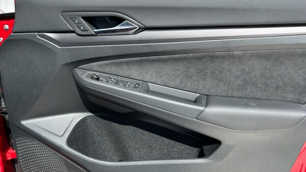 Used Volkswagen Golf 2025 for sale - 76172315: Photo 37