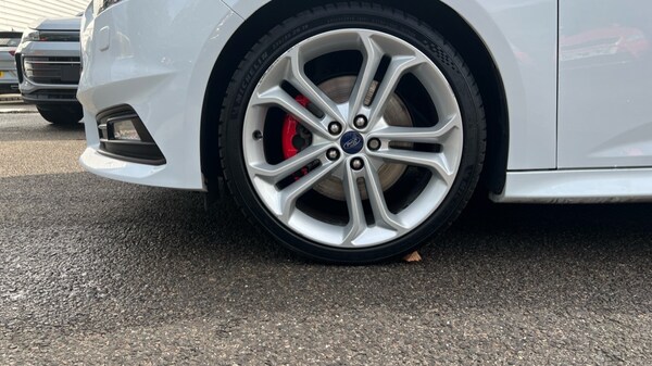 Used Ford Focus 2018 for sale - 76021873: Photo 17