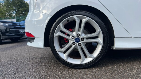 Used Ford Focus 2018 for sale - 76021873: Photo 19