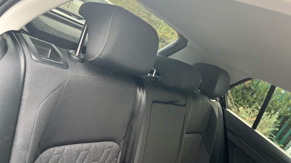 Used Volkswagen Golf 2025 for sale - 76328056: Photo 14