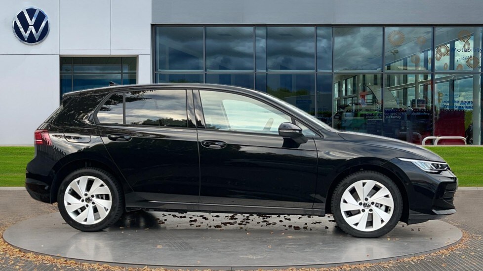 Used Volkswagen Golf 2025 for sale - 76328056: Photo 4