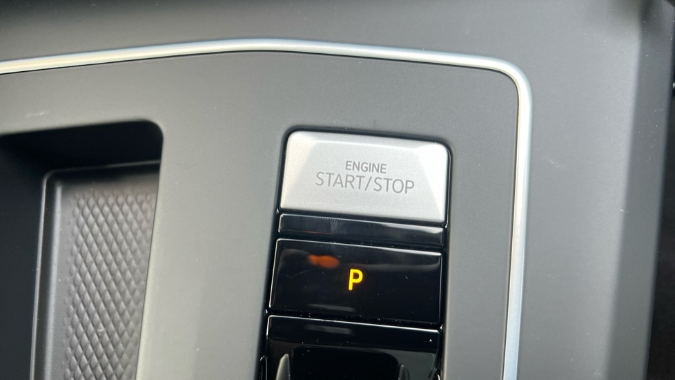 Used Volkswagen Golf 2025 for sale - 76328056: Photo 52