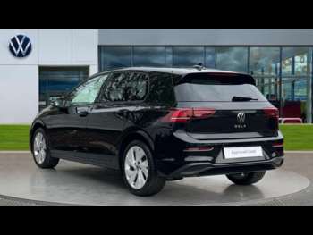 Used Volkswagen Golf 2024 for sale - 74472009: Photo