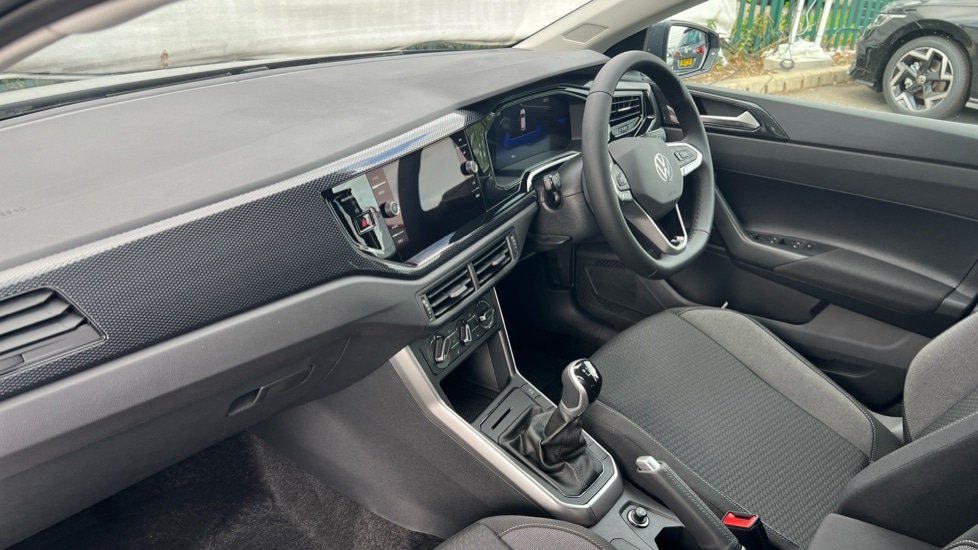 Used Volkswagen Polo 2025 for sale - 76034050: Photo 2