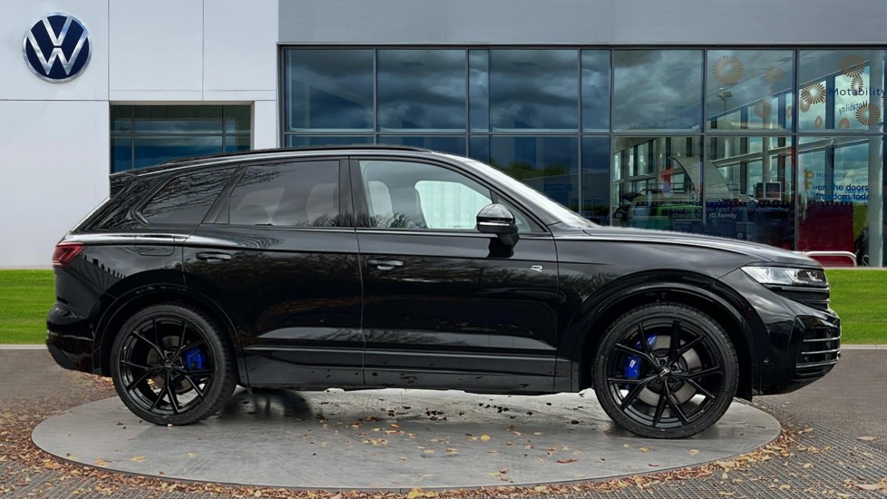 Used Volkswagen Touareg 2025 for sale - 76501467: Photo 4