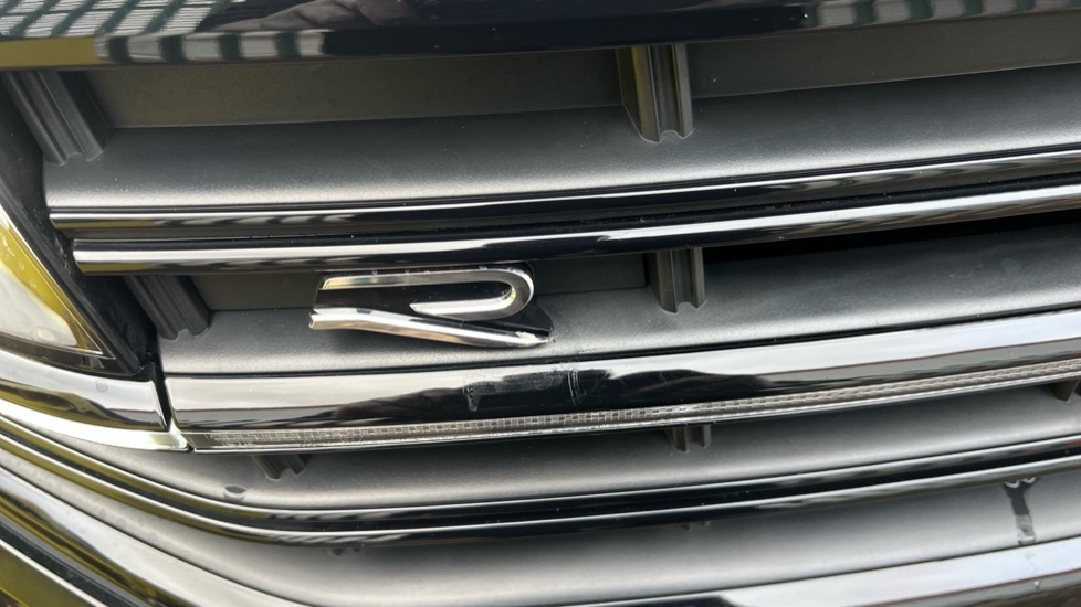 Used Volkswagen Touareg 2025 for sale - 76501467: Photo 43