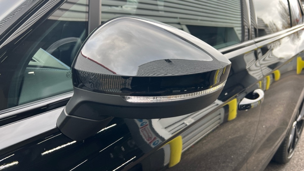 Used Volkswagen Touareg 2025 for sale - 76501467: Photo 46