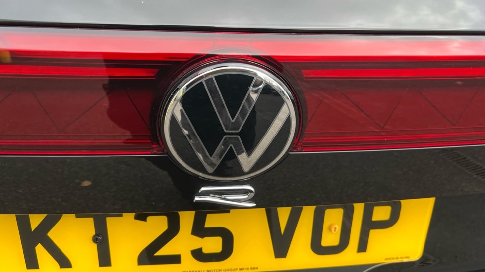 Used Volkswagen Touareg 2025 for sale - 76501467: Photo 49