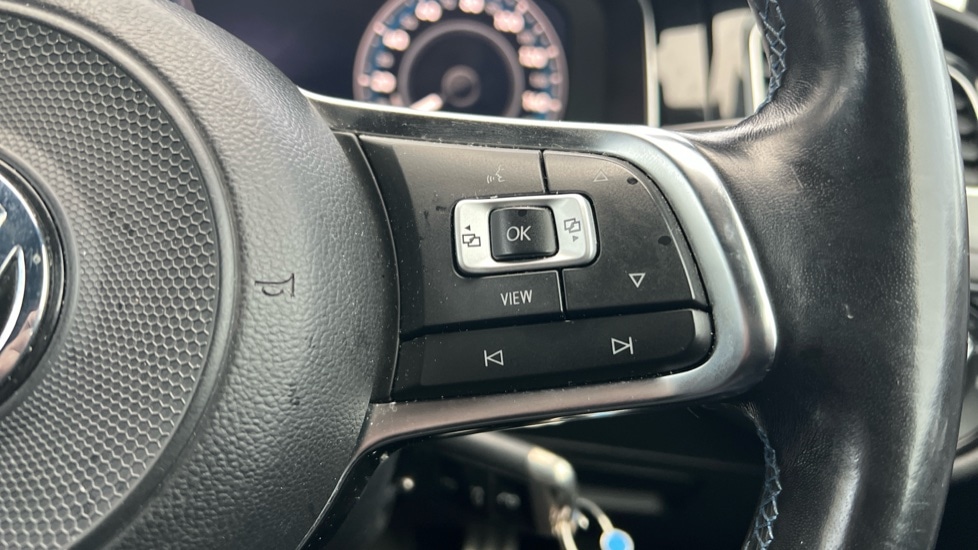 Used Volkswagen Golf 2020 for sale - 76869070: Photo 31