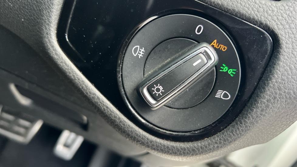 Used Volkswagen Golf 2020 for sale - 76869070: Photo 53