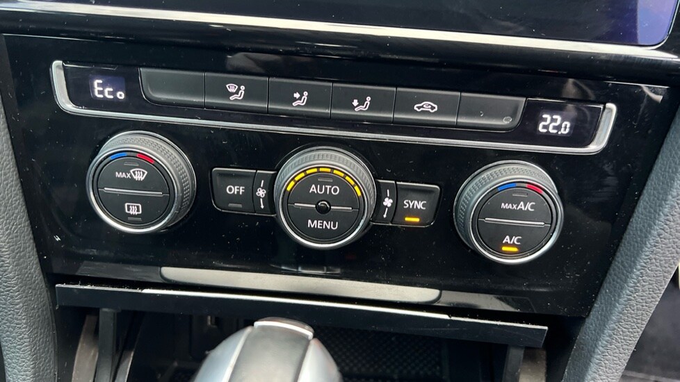 Used Volkswagen Golf 2020 for sale - 76869070: Photo 56