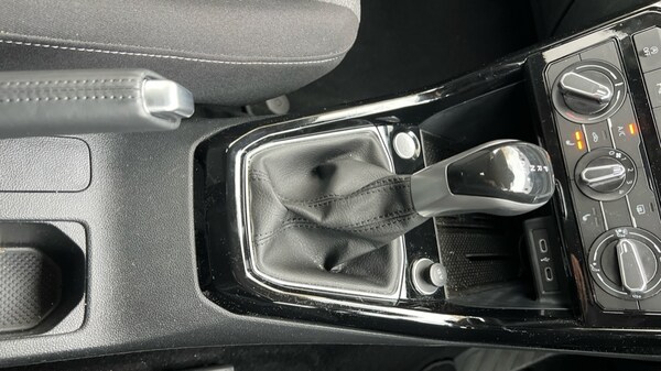 Used Volkswagen T-Cross 2025 for sale - 76328001: Photo 35