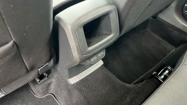 Used Volkswagen T-Cross 2025 for sale - 76328001: Photo 42