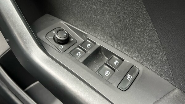 Used Volkswagen T-Cross 2025 for sale - 76328001: Photo 48