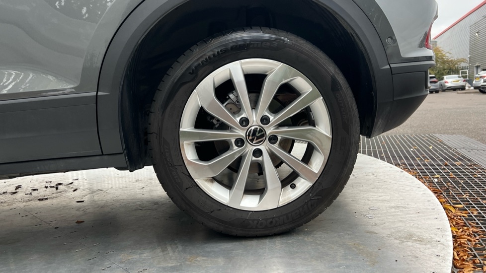 Used Volkswagen T-Roc 2025 for sale - 76869593: Photo 19