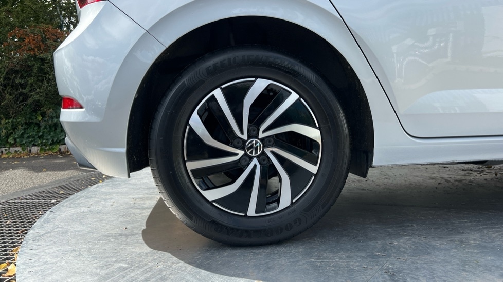 Used Volkswagen Polo 2023 for sale - 76869079: Photo 18