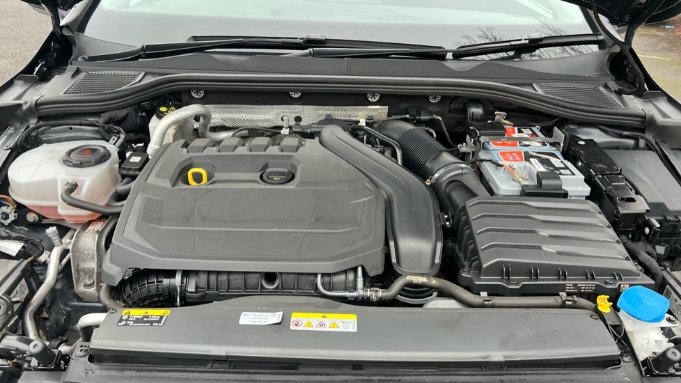 Used Volkswagen Golf 2022 for sale - 77075638: Photo 16