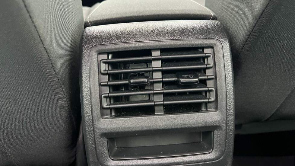 Used Volkswagen Golf 2022 for sale - 77075638: Photo 34