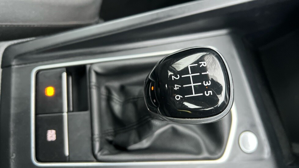 Used Volkswagen Golf 2022 for sale - 77075638: Photo 35