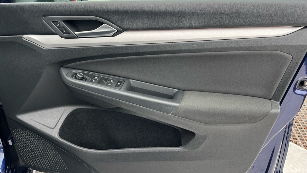 Used Volkswagen Golf 2022 for sale - 77075638: Photo 37