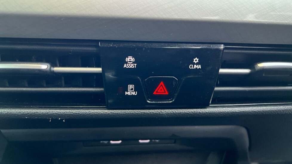 Used Volkswagen Golf 2022 for sale - 77075638: Photo 53