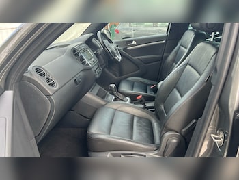 Used Volkswagen Tiguan 2015 for sale - 75554473: Photo