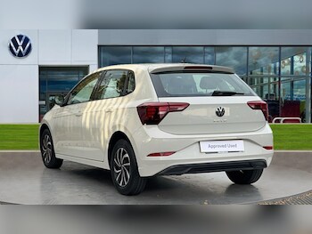 Used Volkswagen Polo 2021 for sale - 76124397: Photo 3