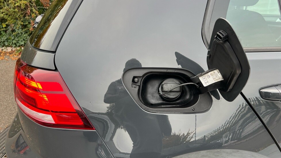 Used Volkswagen Golf 2020 for sale - 76630125: Photo 29