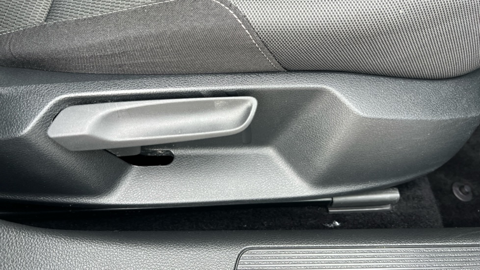 Used Volkswagen Golf 2020 for sale - 76630125: Photo 39