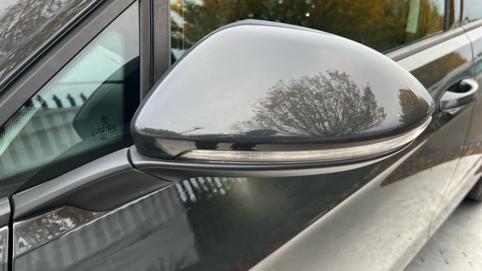 Used Volkswagen Golf 2020 for sale - 76630125: Photo 45