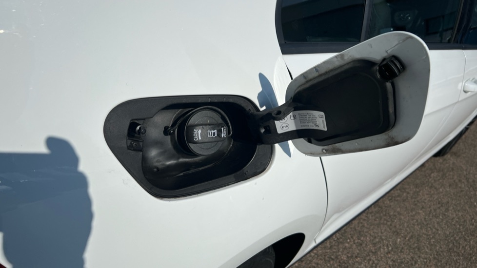 Used Volkswagen Golf 2020 for sale - 76442064: Photo 21