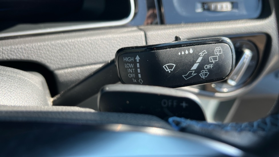 Used Volkswagen Golf 2020 for sale - 76442064: Photo 24