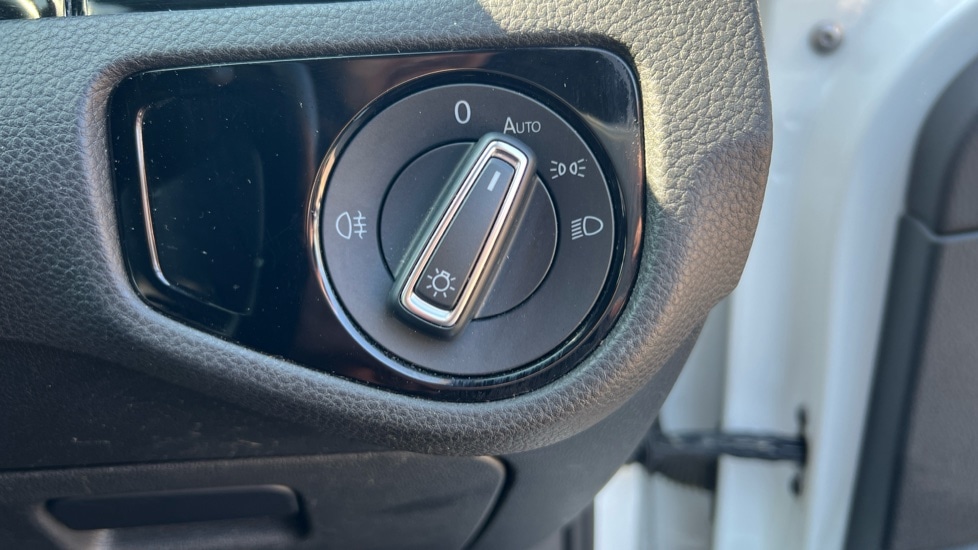 Used Volkswagen Golf 2020 for sale - 76442064: Photo 43