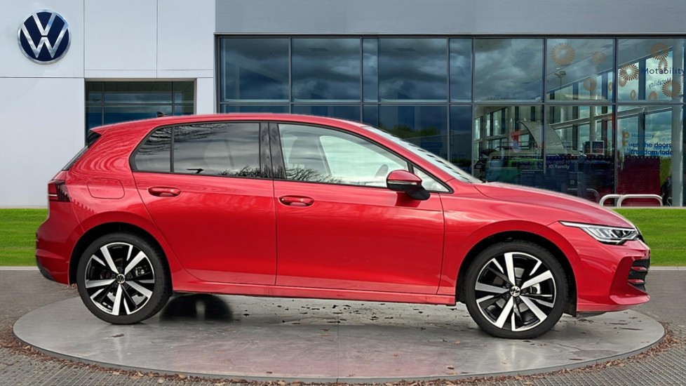 Used Volkswagen Golf 2025 for sale - 76684320: Photo 4