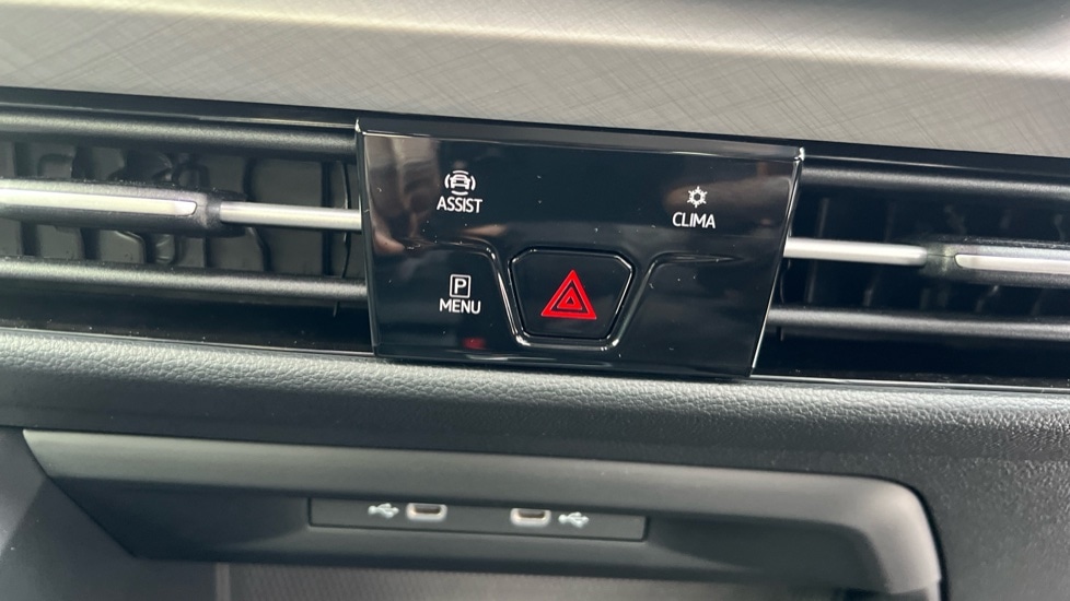 Used Volkswagen Golf 2025 for sale - 76684320: Photo 52