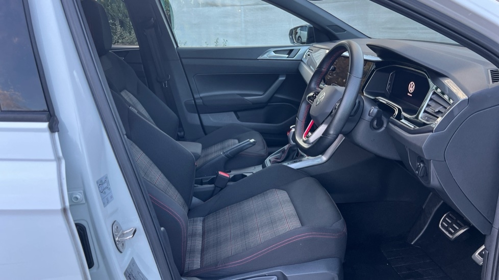 Used Volkswagen Polo 2023 for sale - 76609743: Photo 5
