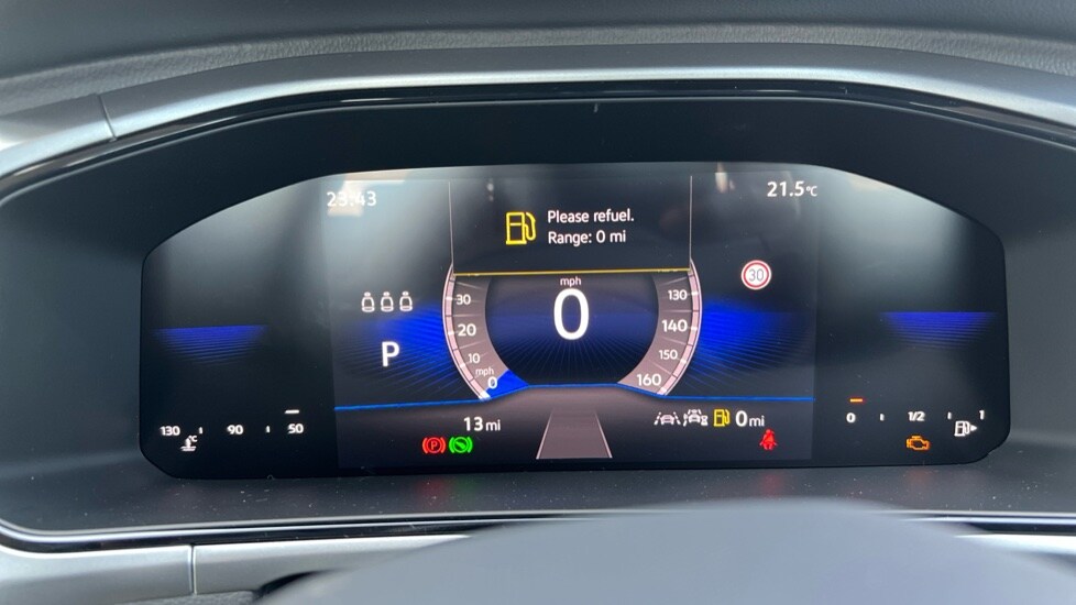 Used Volkswagen T-Roc 2025 for sale - 76868911: Photo 13