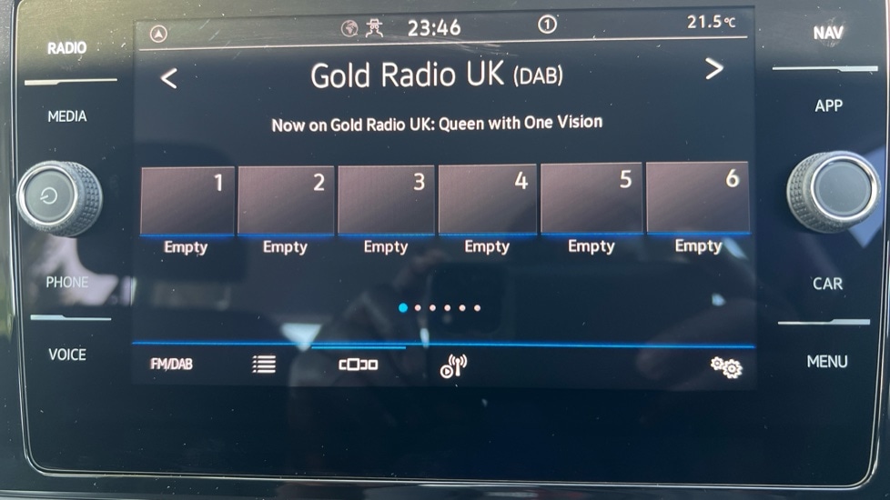 Used Volkswagen T-Roc 2025 for sale - 76868911: Photo 25