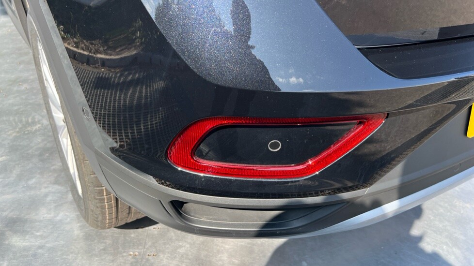 Used Volkswagen T-Roc 2025 for sale - 76868911: Photo 41